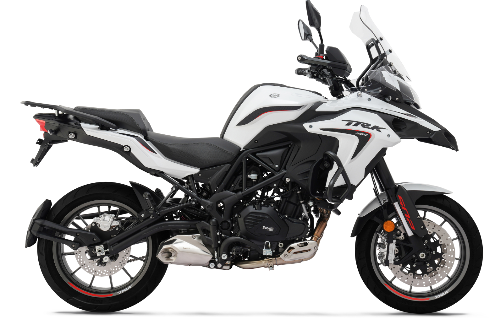 Benelli TRK 502 trail A2 equipada y económica