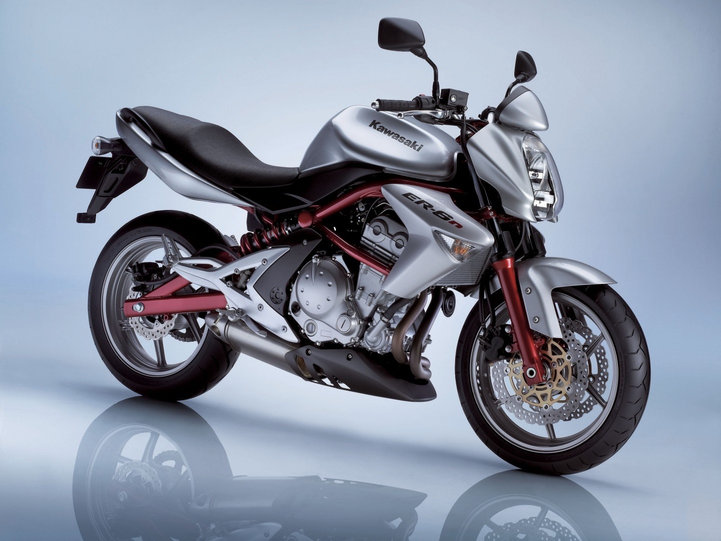 Kawasaki ER-6n naked A2 segunda mano con carácter