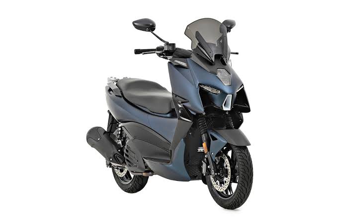 Zontes M125 Scooter Sport fotografía oficial